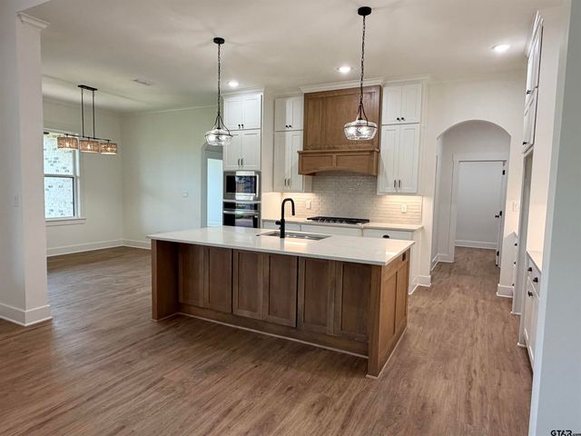 349 Heritage Way, Bullard, TX 75757