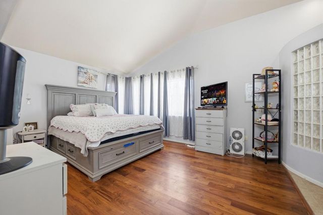2077 Westwood Road, Vista, CA 92083