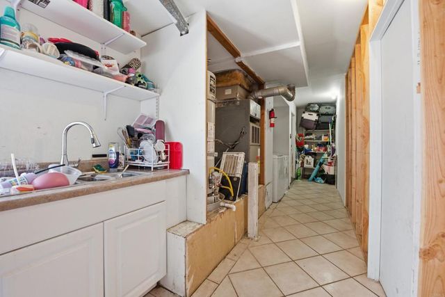 2077 Westwood Road, Vista, CA 92083