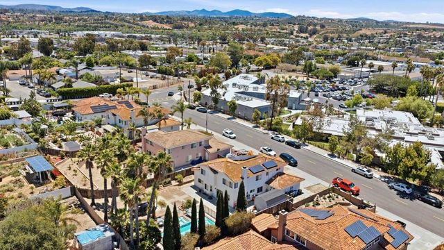 2077 Westwood Road, Vista, CA 92083