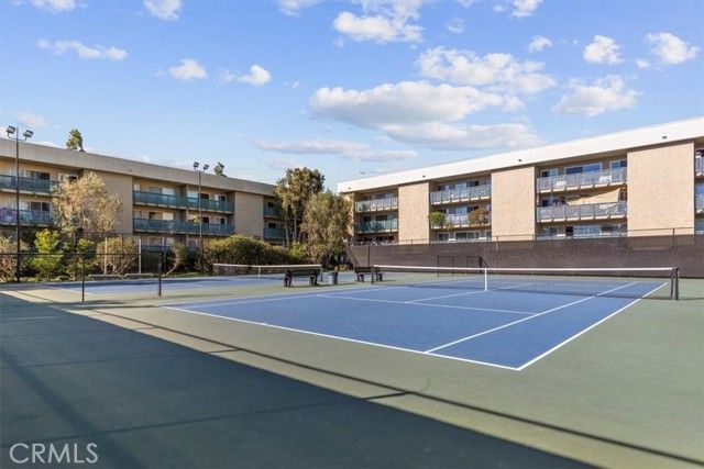 576 N Bellflower Blvd 128, Long Beach, CA 90814