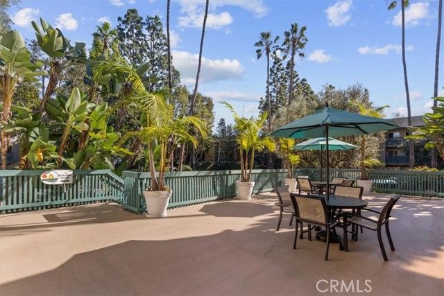 576 N Bellflower Blvd 128, Long Beach, CA 90814