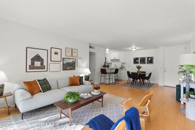 576 N Bellflower Blvd 128, Long Beach, CA 90814