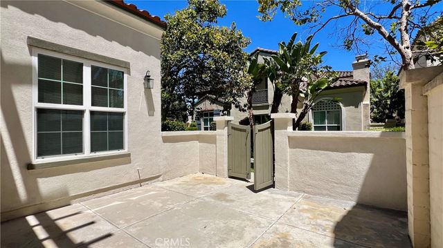 215 Terra Cotta, Irvine, CA 92603