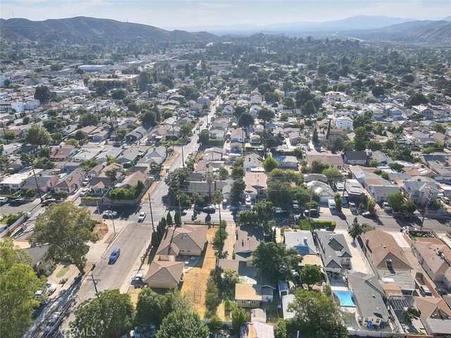 10610 Woodward, Sunland, CA 91040