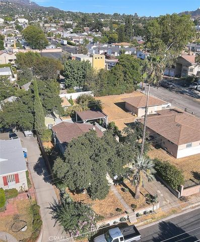 10610 Woodward, Sunland, CA 91040