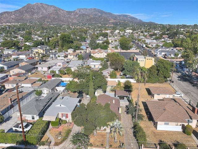10610 Woodward, Sunland, CA 91040