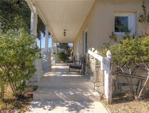10610 Woodward, Sunland, CA 91040