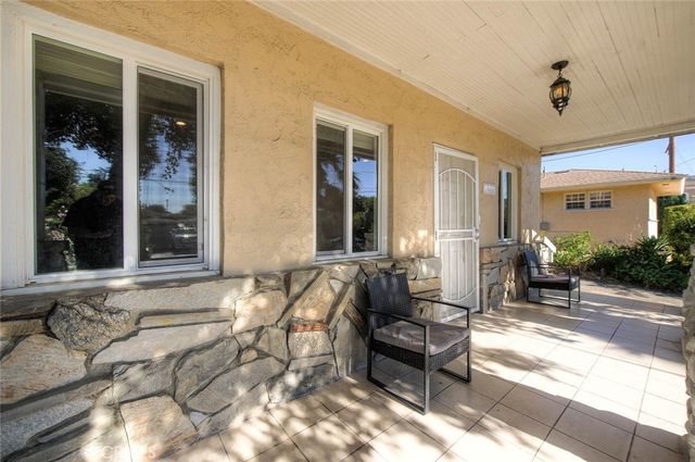 10610 Woodward, Sunland, CA 91040
