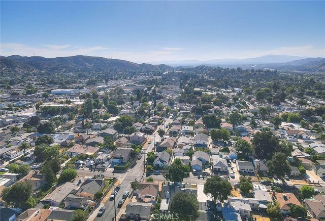 10610 Woodward, Sunland, CA 91040