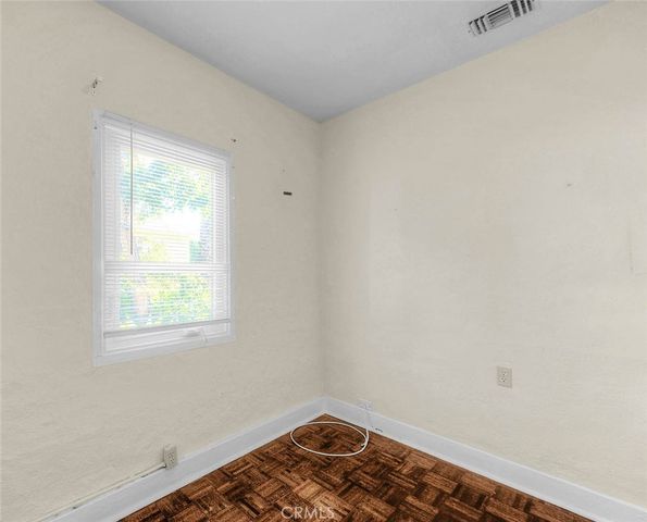 10610 Woodward, Sunland, CA 91040