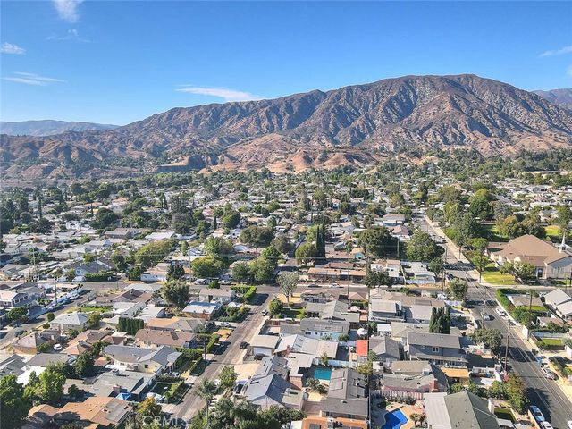 10610 Woodward, Sunland, CA 91040