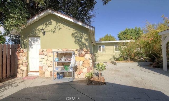 10610 Woodward, Sunland, CA 91040