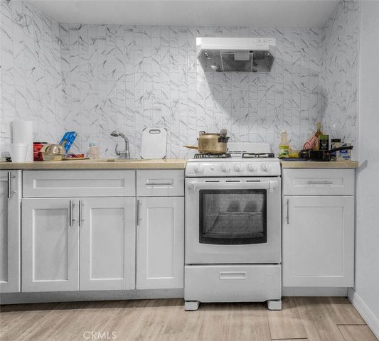 10610 Woodward, Sunland, CA 91040