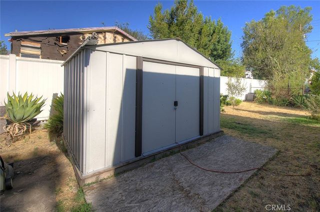 10610 Woodward, Sunland, CA 91040