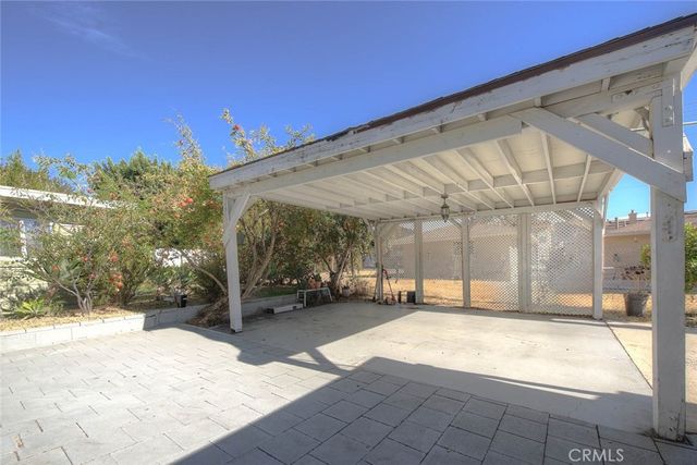 10610 Woodward, Sunland, CA 91040