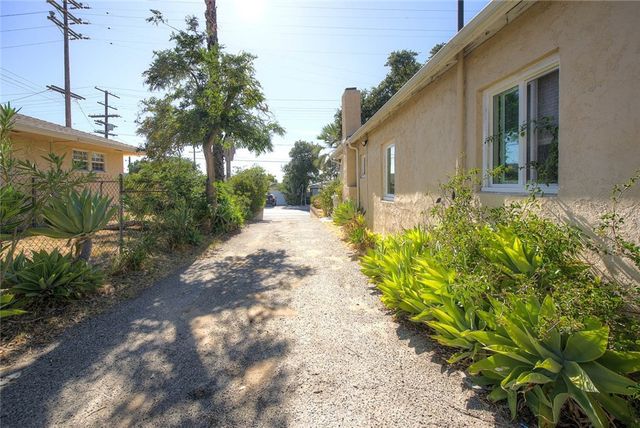 10610 Woodward, Sunland, CA 91040
