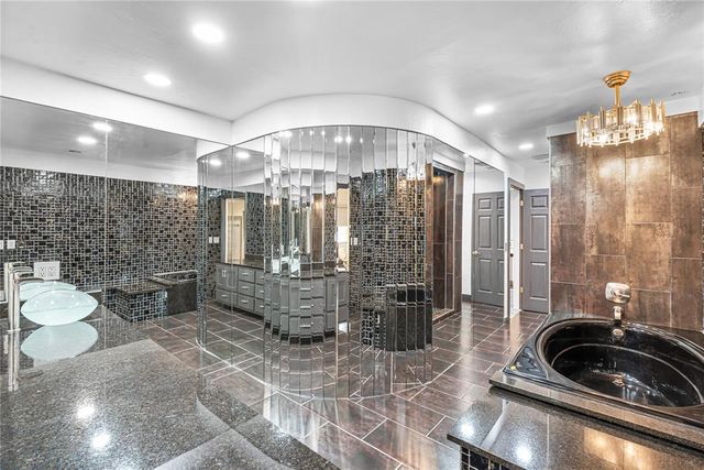 2913 Acropolis Street, Oklahoma City, OK 73120