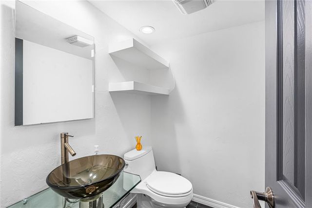2913 Acropolis Street, Oklahoma City, OK 73120