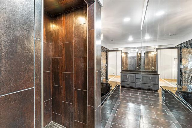 2913 Acropolis Street, Oklahoma City, OK 73120