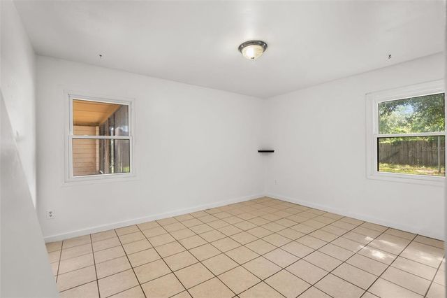 2618 NE 10TH TERRACE, Gainesville, FL 32609
