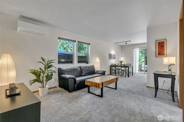 22224 Lydia Way NE, Poulsbo, WA 98370