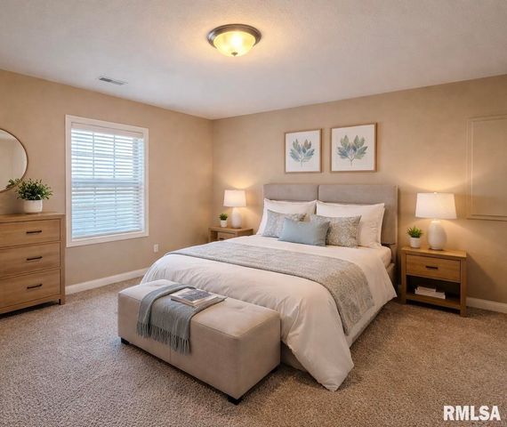 6305 W Clairemont Court, Edwards, IL 61528