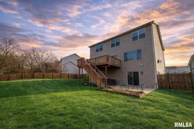 6305 W Clairemont Court, Edwards, IL 61528