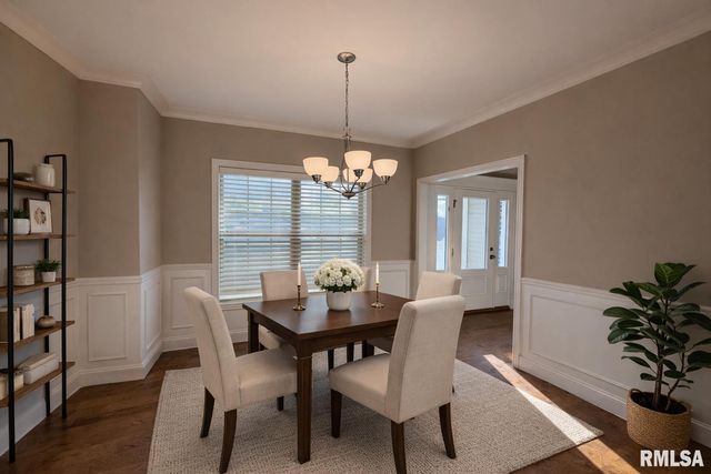 6305 W Clairemont Court, Edwards, IL 61528