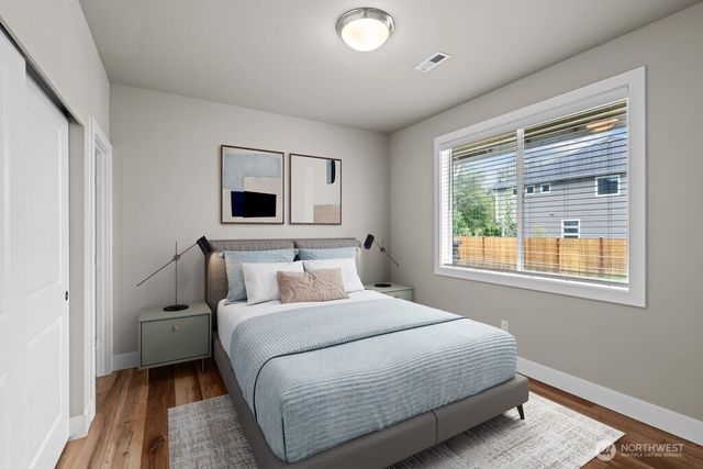 10901 71st Avenue E, Puyallup, WA 98373