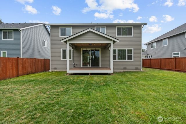 10901 71st Avenue E, Puyallup, WA 98373