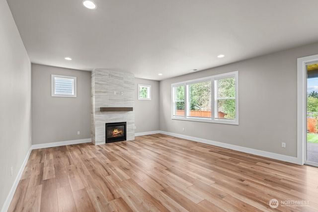 10901 71st Avenue E, Puyallup, WA 98373