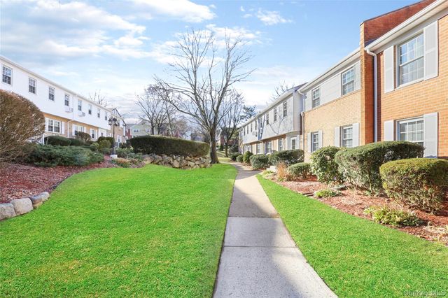 120 Parkside 120, Suffern, NY 10901