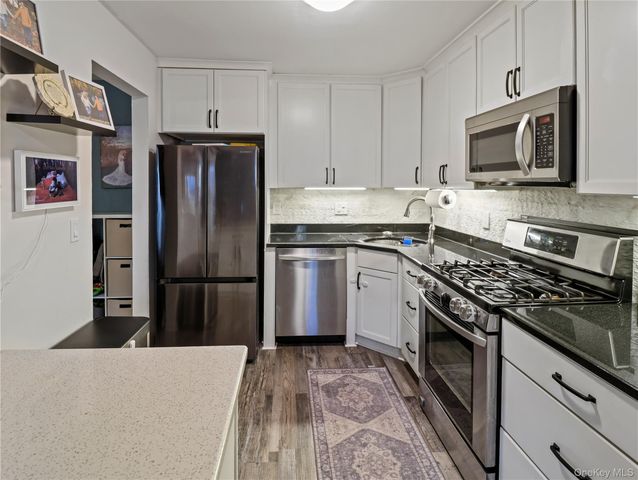 120 Parkside 120, Suffern, NY 10901