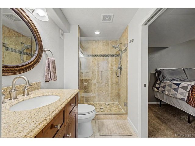 18612 E Wagon Trail Cir, Aurora, CO 80015