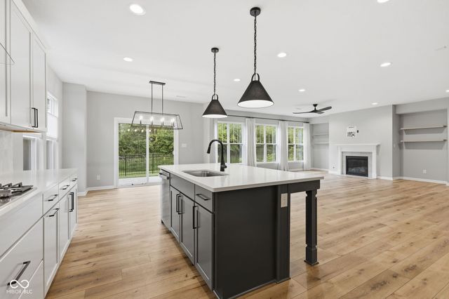 6870 Hidden Meadow Pass, Mccordsville, IN 46055