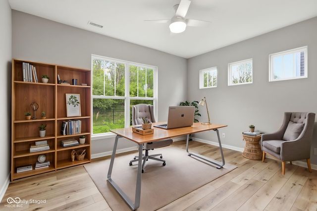 6870 Hidden Meadow Pass, Mccordsville, IN 46055