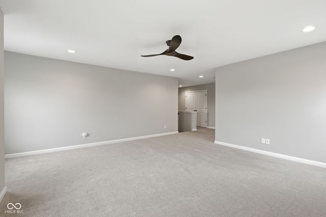 6870 Hidden Meadow Pass, Mccordsville, IN 46055