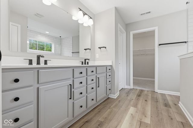 6870 Hidden Meadow Pass, Mccordsville, IN 46055