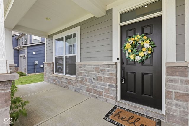 6870 Hidden Meadow Pass, Mccordsville, IN 46055