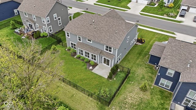 6870 Hidden Meadow Pass, Mccordsville, IN 46055