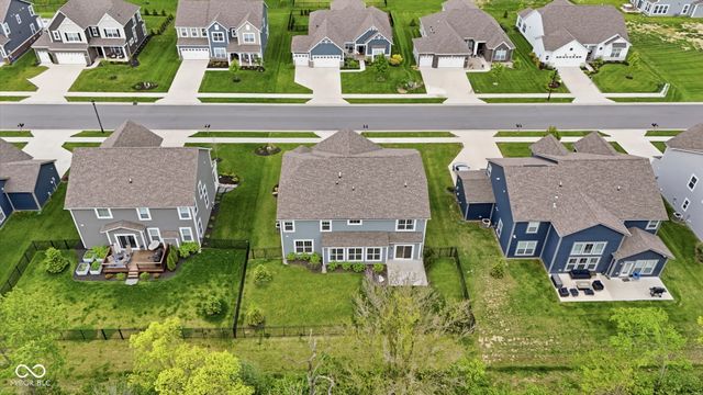 6870 Hidden Meadow Pass, Mccordsville, IN 46055