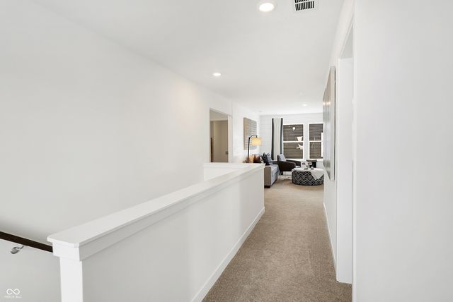 2256 Hemlock Circle, Greenfield, IN 46140