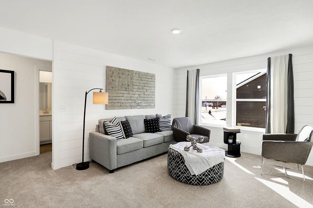 2256 Hemlock Circle, Greenfield, IN 46140