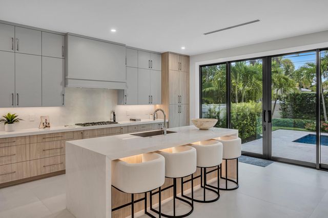 1625 SE 1st Street, Fort Lauderdale, FL 33301