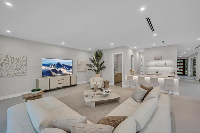 1625 SE 1st Street, Fort Lauderdale, FL 33301