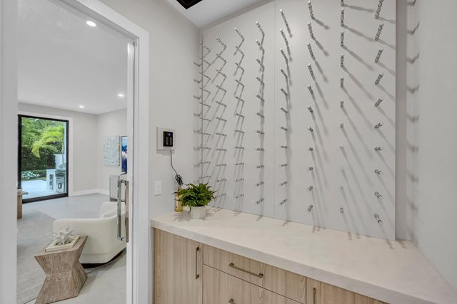 1625 SE 1st Street, Fort Lauderdale, FL 33301