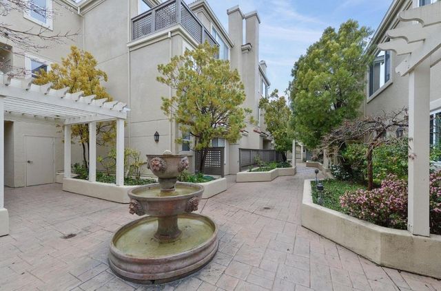 88 17th Avenue 304, San Mateo, CA 94402