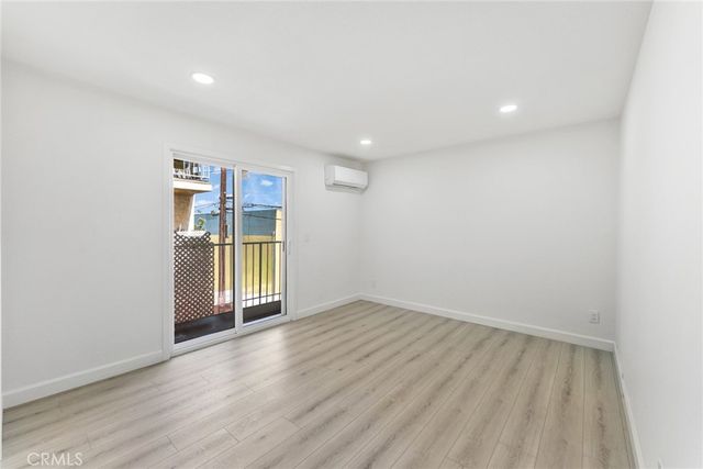6100 Rugby, Huntington Park, CA 90255
