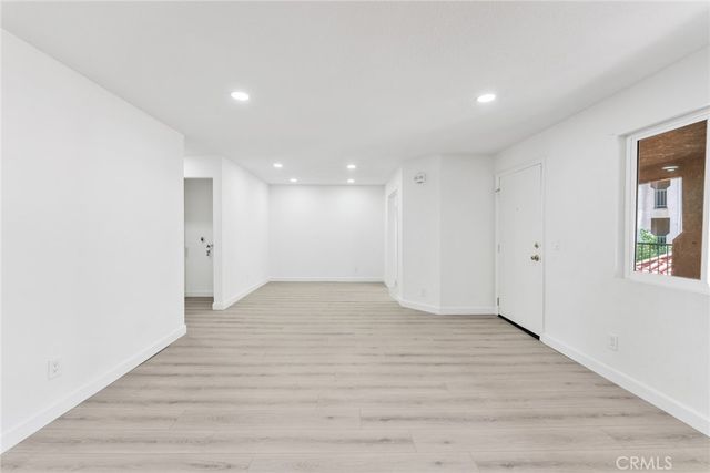 6100 Rugby, Huntington Park, CA 90255